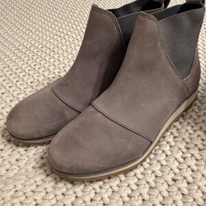 Women’s Sorel Leather Boots